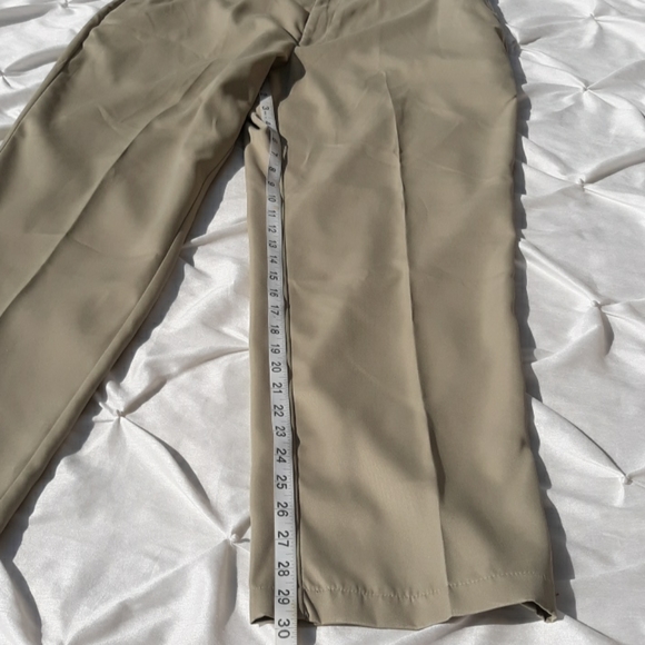 Tommy Hilfiger 38x30 Traveler Micro Tech Tan Pants - Picture 9 of 16